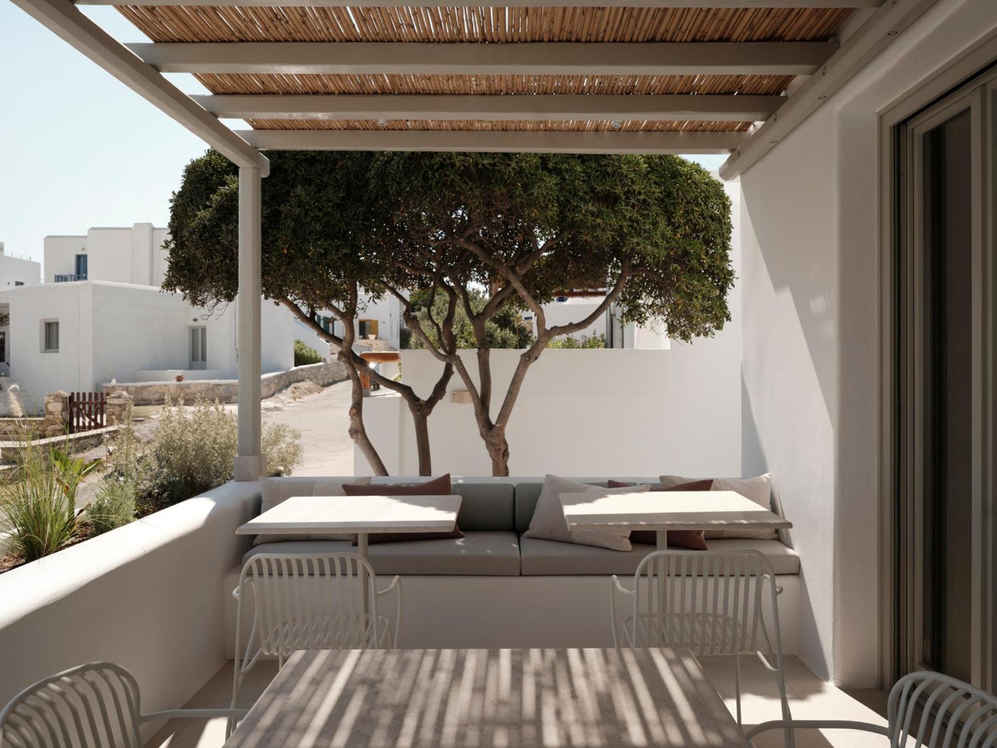 Akria Seaside Suites Naoussa Exterior foto